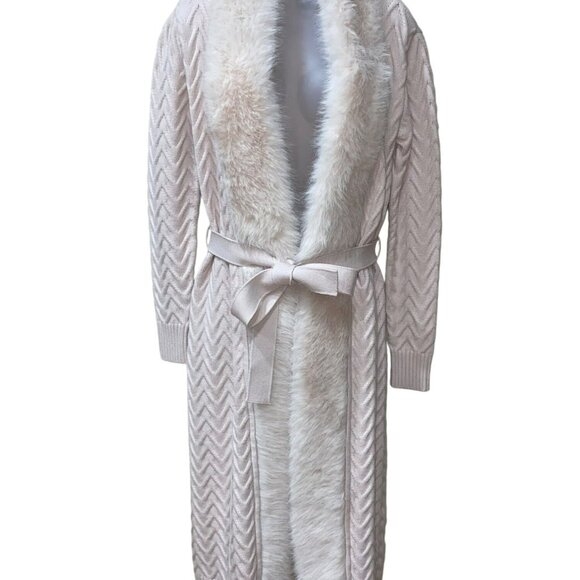 New Guess by Marciano Paula Faux Fur Trimmed Wrap Cardigan Coat With Chevron Kni - Picture 3 of 14